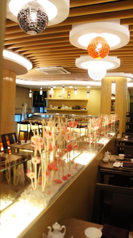 Happiness Inn Hotel Xinzhuang Esterno foto
