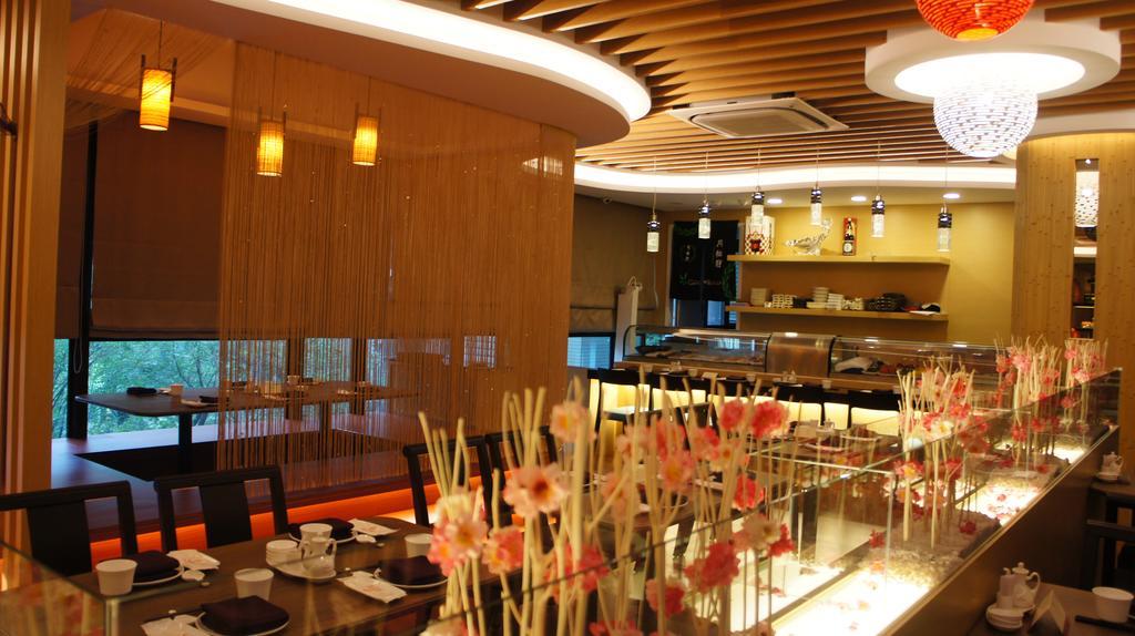 Happiness Inn Hotel Xinzhuang Esterno foto