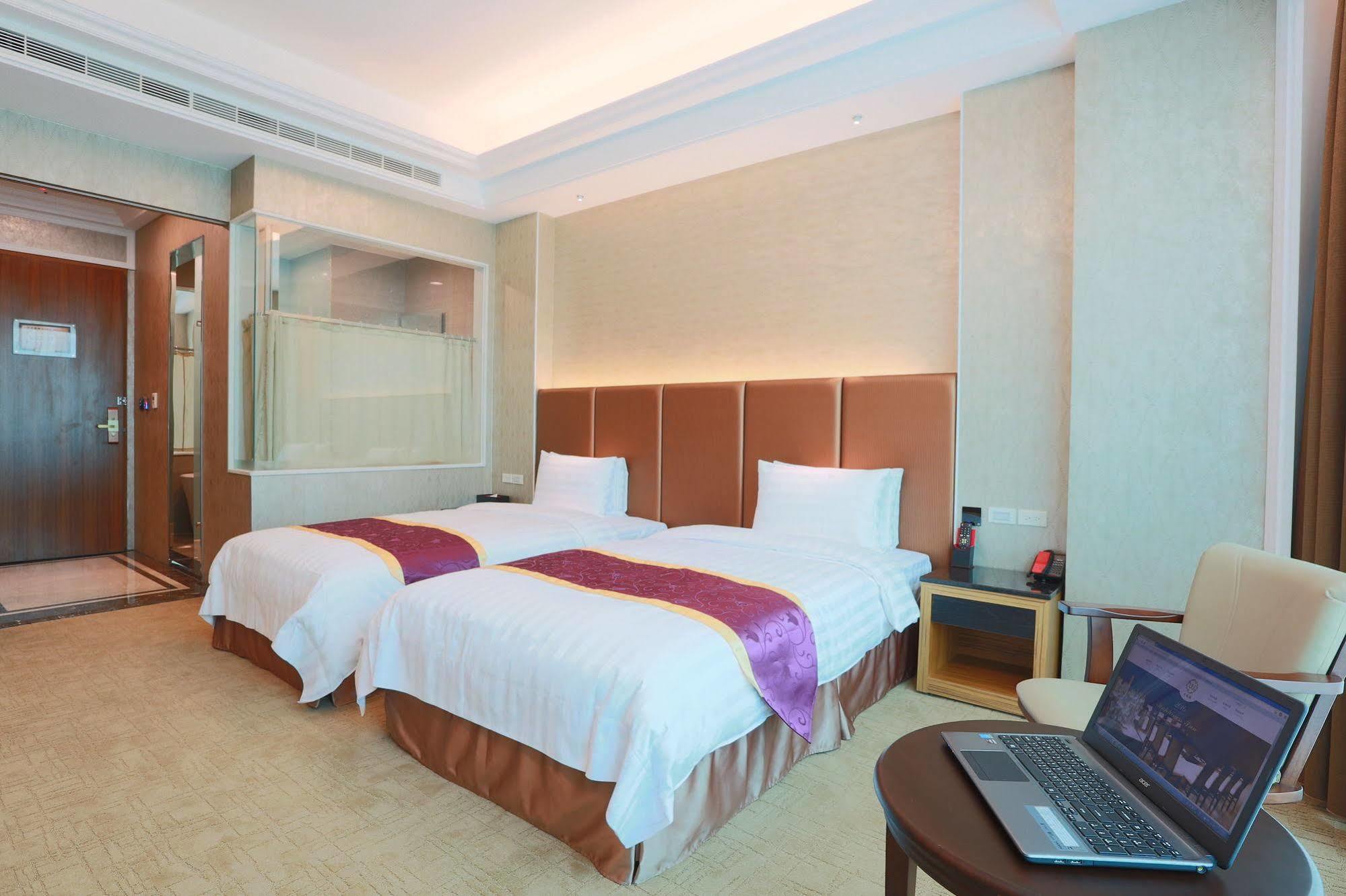 Happiness Inn Hotel Xinzhuang Esterno foto