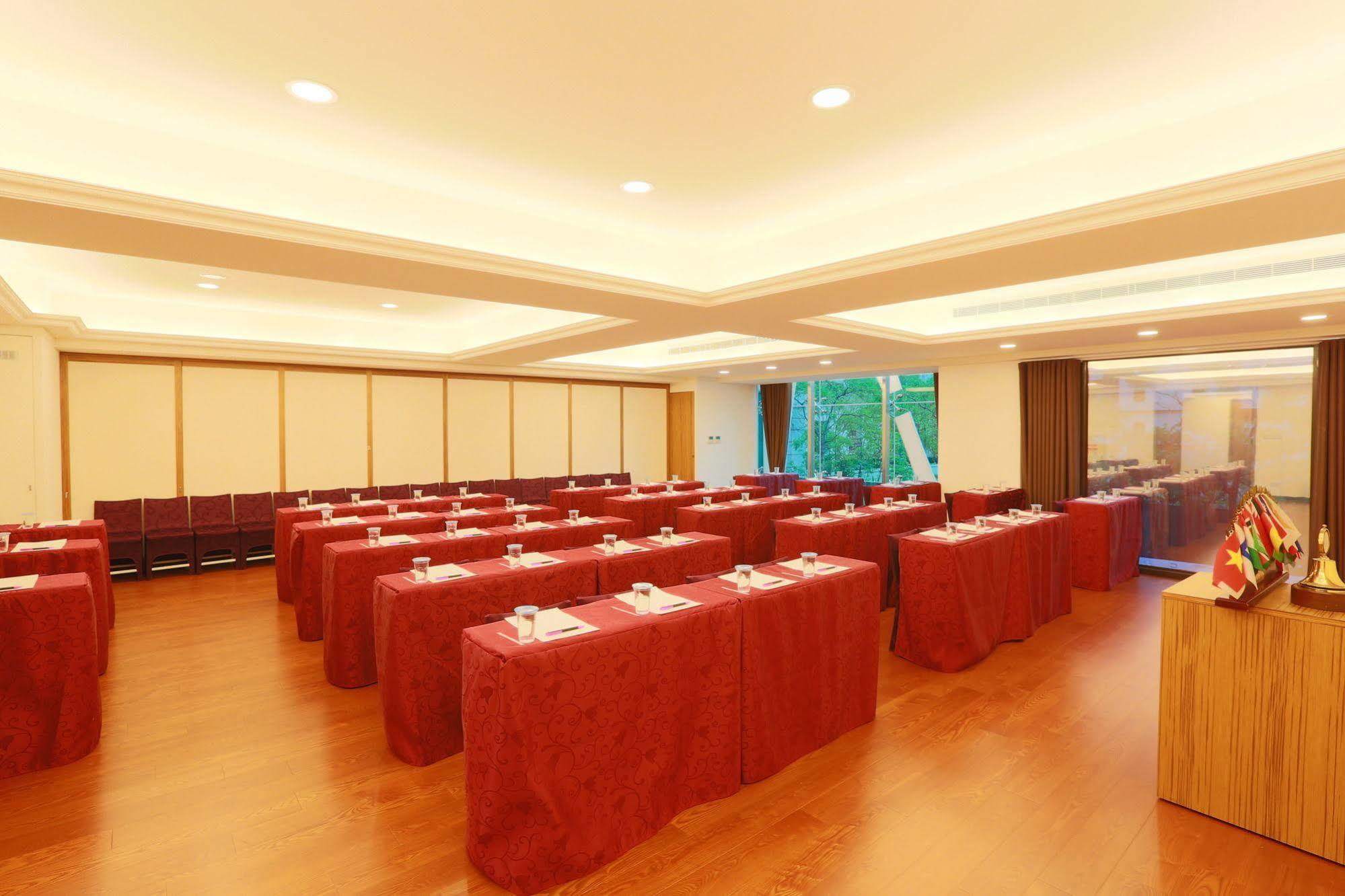 Happiness Inn Hotel Xinzhuang Esterno foto